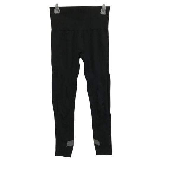 Alala Seamless Laser Cut Black Leggings Size S Yoga Activewear Compression Fit - Picture 1 of 6